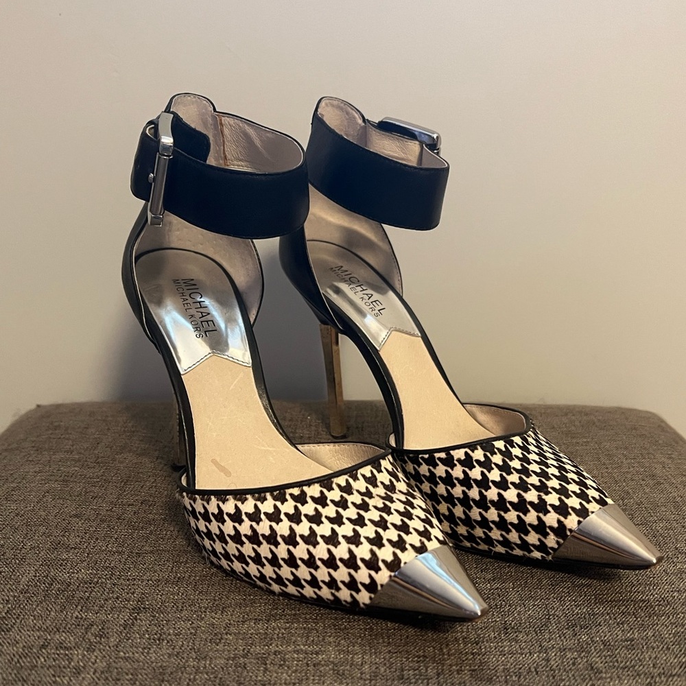 Size 8 Michael Kors heels